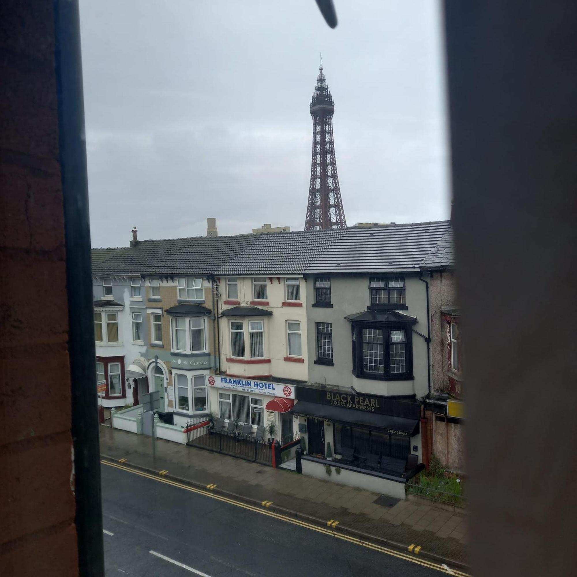 Bayswater House Bed & Breakfast Blackpool Exterior photo