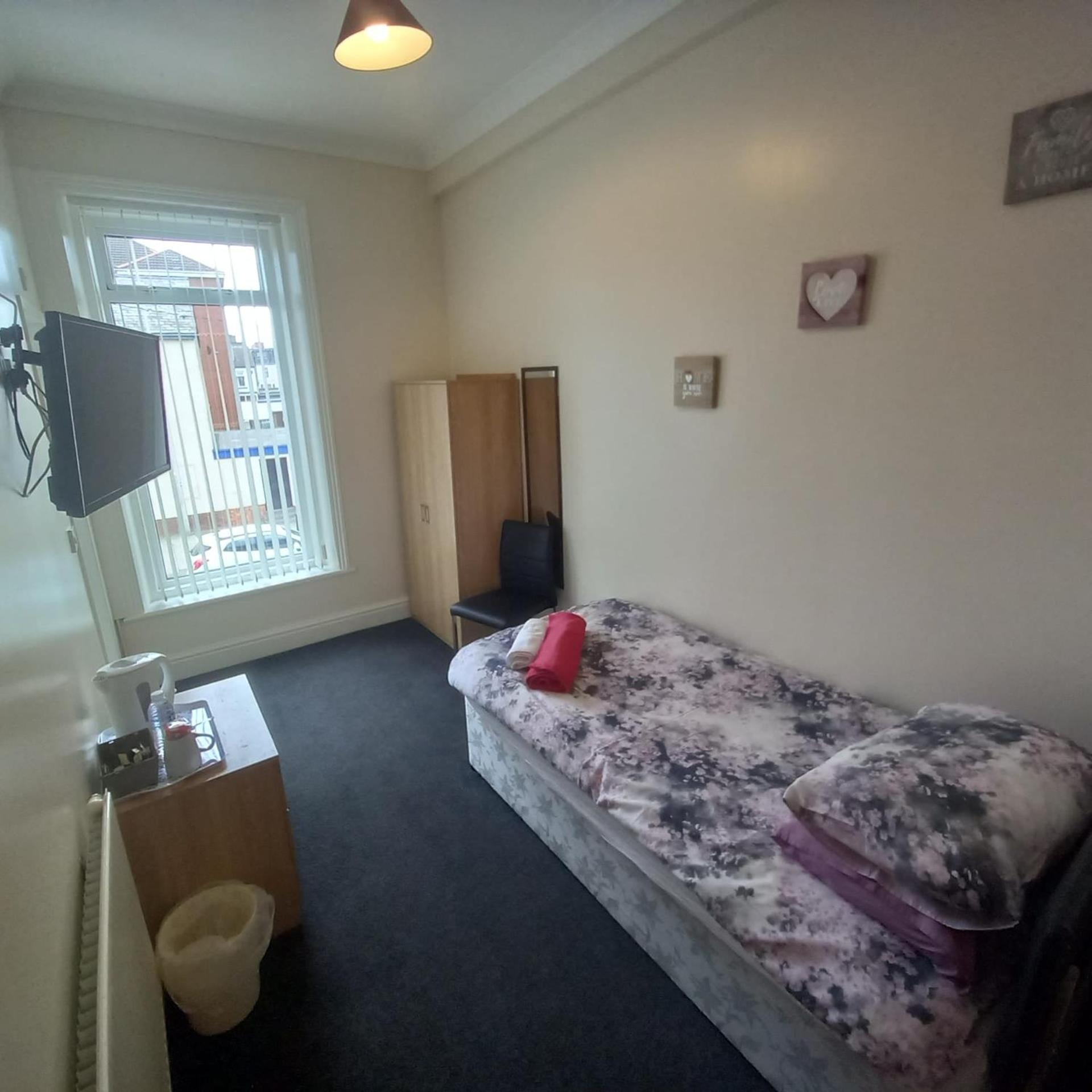 Bayswater House Bed & Breakfast Blackpool Exterior photo