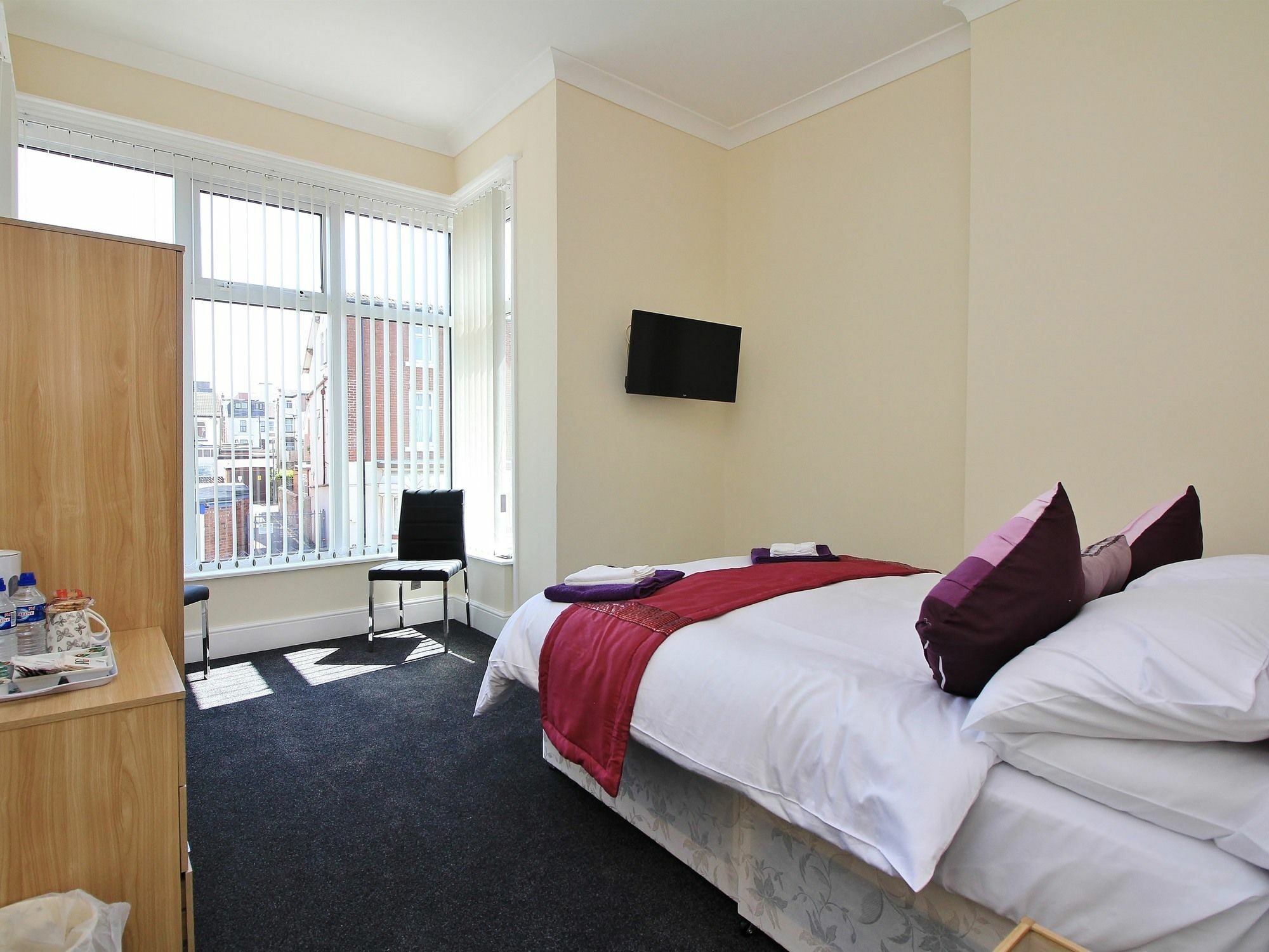 Bayswater House Bed & Breakfast Blackpool Exterior photo