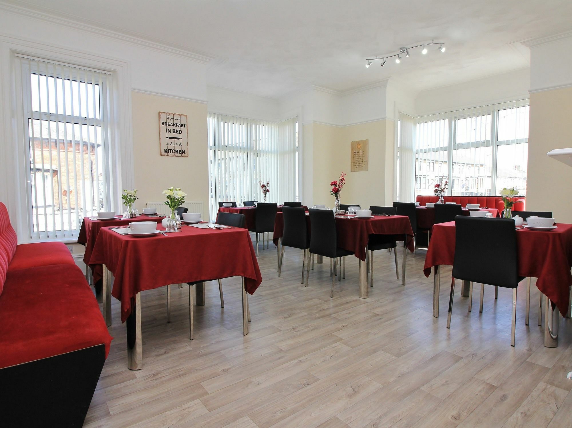 Bayswater House Bed & Breakfast Blackpool Exterior photo
